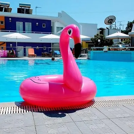 Hotel apartamentowy Family House 2*