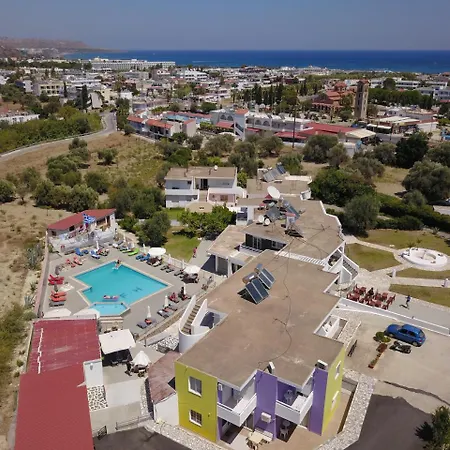 Family House Hotel apartamentowy 2*